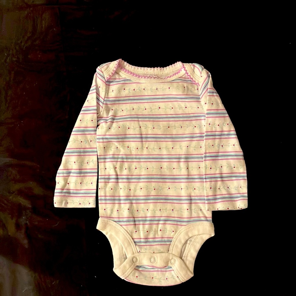 selling a 3 month old white with purple and blue stripes on it from koalababy